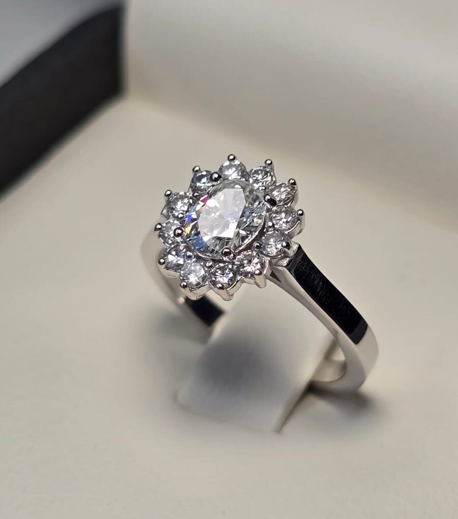 Anillo marquesa ovalo