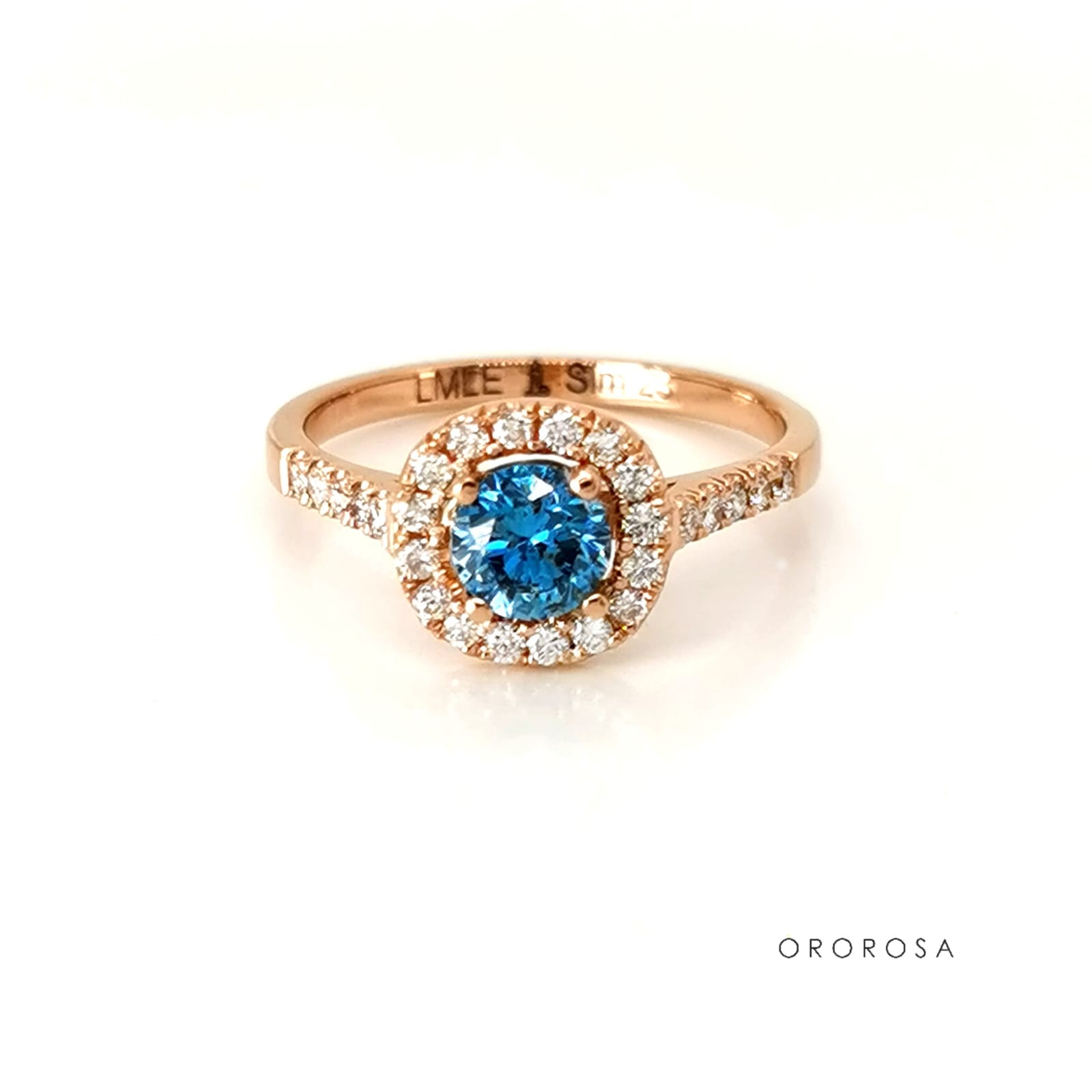 Anillo ororosa diamante azul