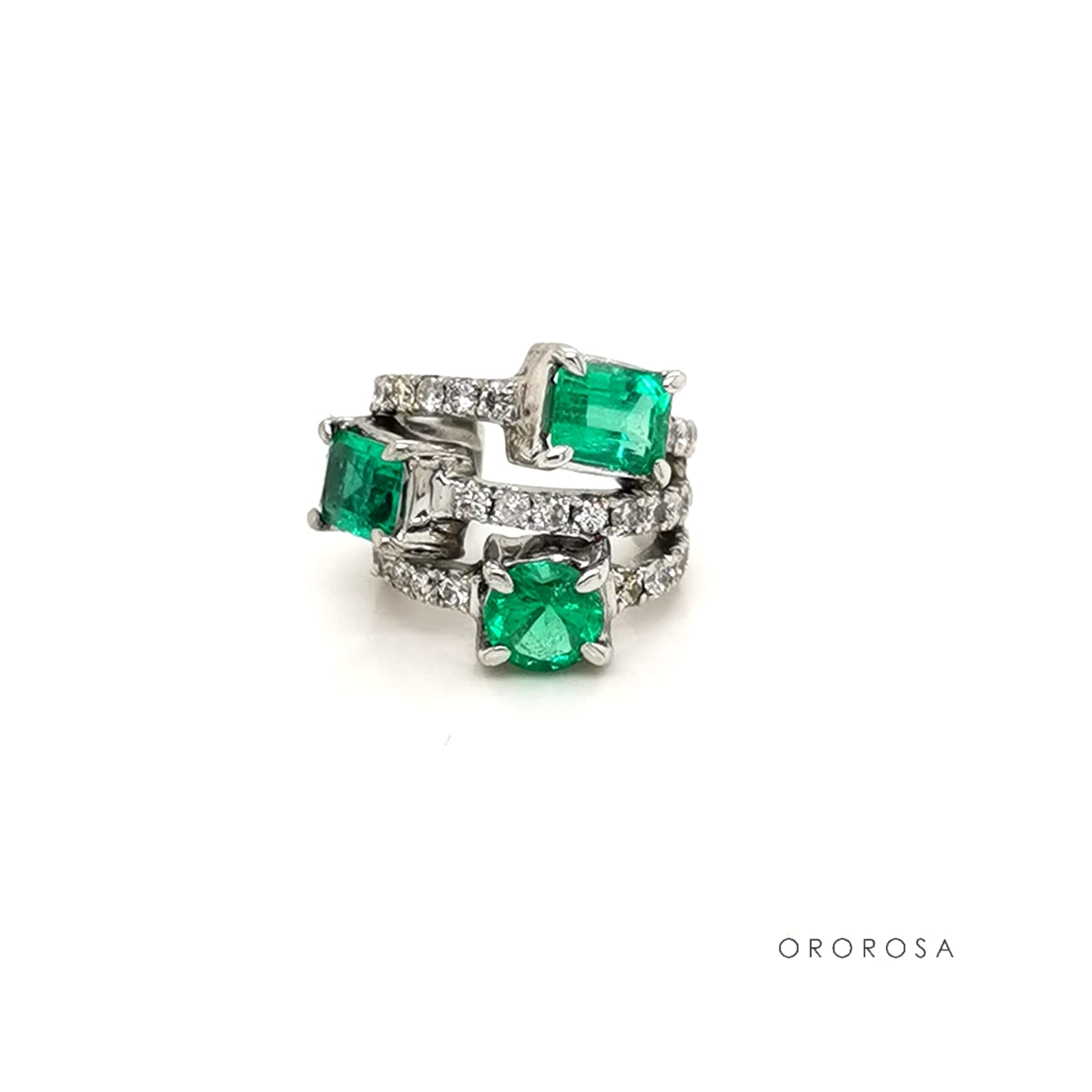 EARCUFF DIAMANTES Y ESMERALDAS