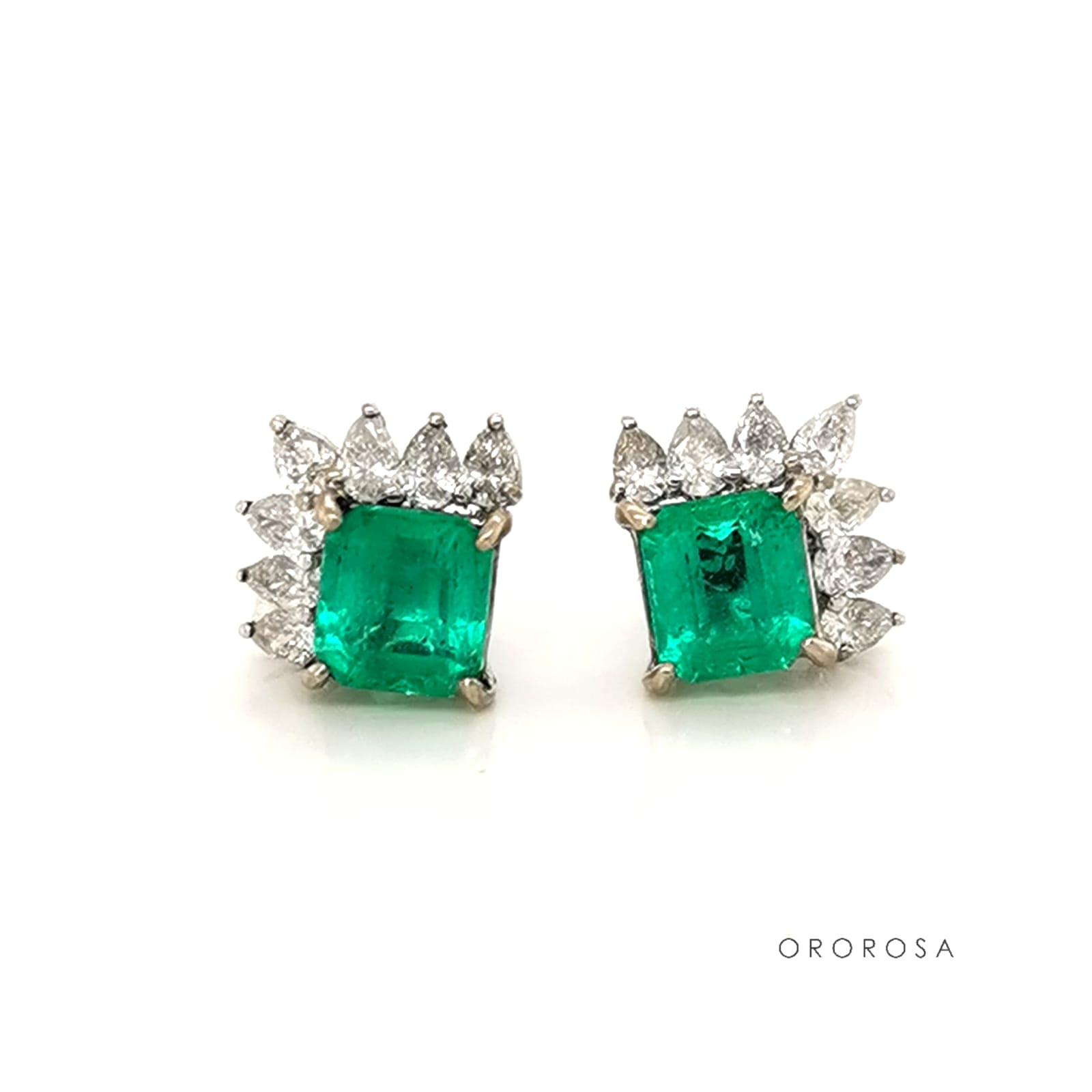 ESMERALDAS Y DIAMANTES